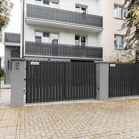 Uroczy, Przytulny Apartament Poddasze 拉多姆 外观 照片